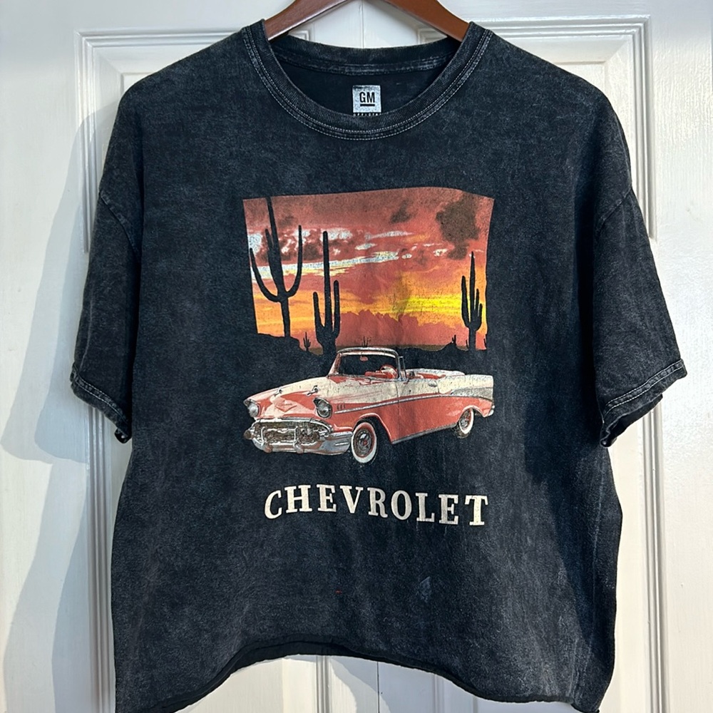 GM Chevrolet Distressed Cropped Tshirt - Picture 1 of 7